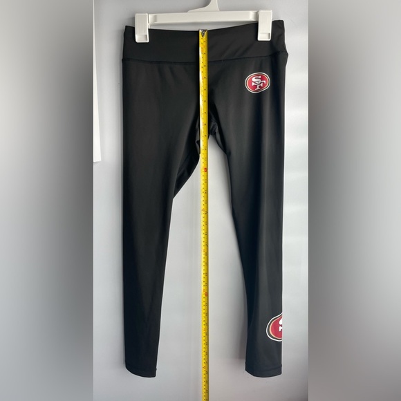 San Francisco 49ers Women’s Calf Logo Black Leggings - Picture 9 of 13